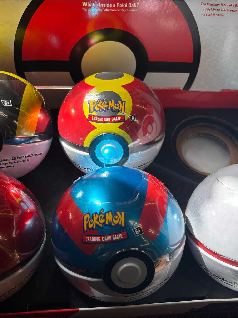 4 Pokemon Poké Ball Collector Tin - Red, Blue, Yellow
